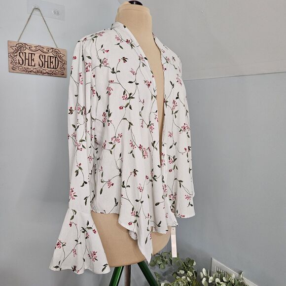 New Tempted Los Angeles Womens XL Cardigan Floral Long Bell Sleeve Kimono - Picture 3 of 14